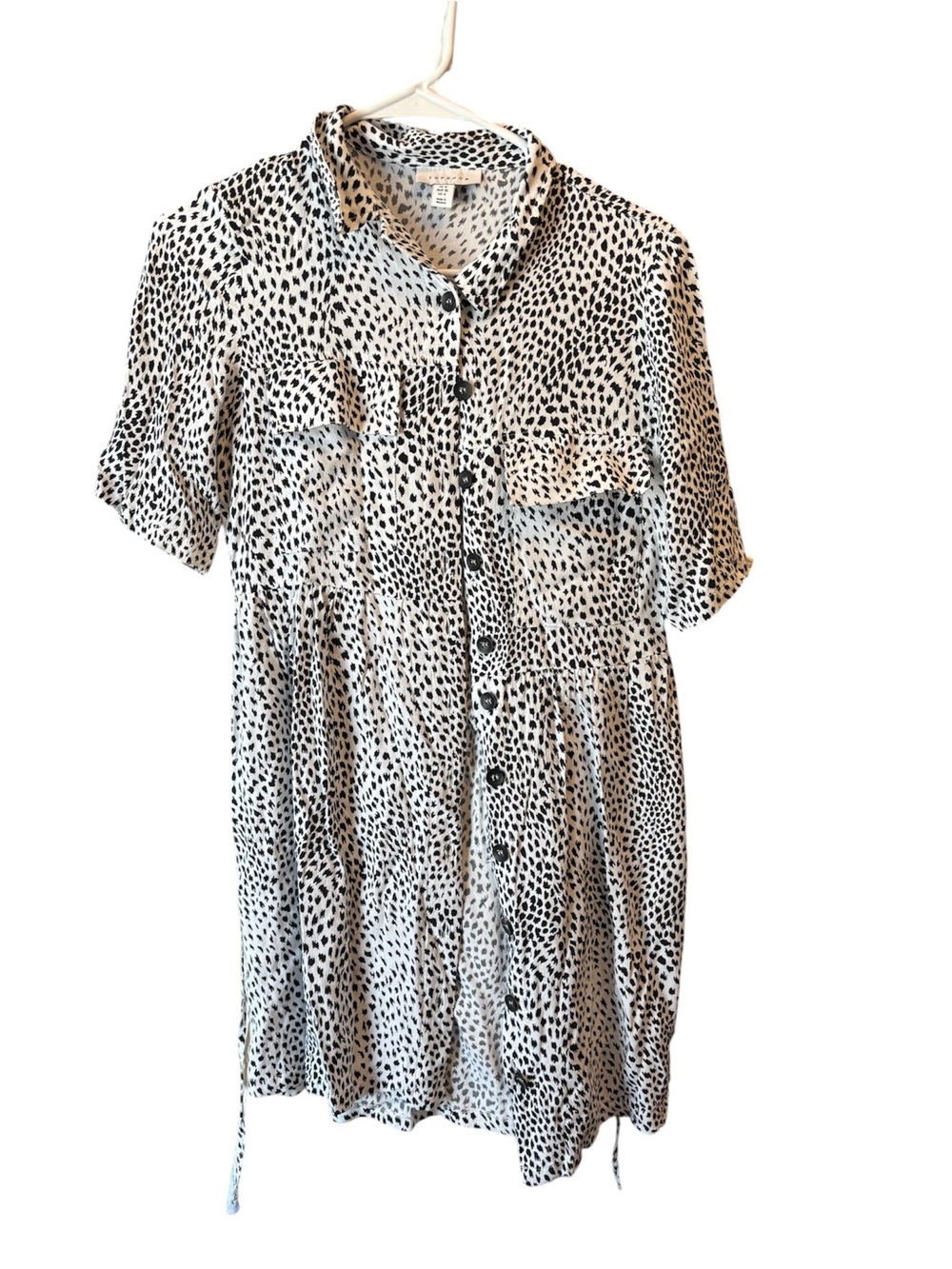 ⭐️Top shop Black and White Spotted Short-Sleeve Button-Down Shirt